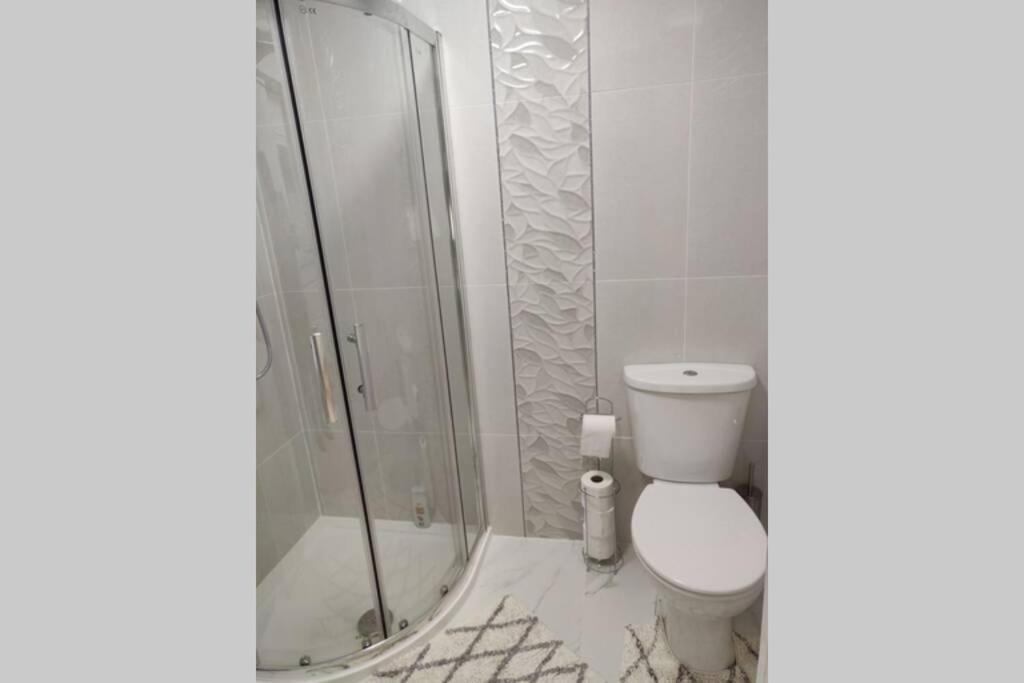 Luxury Apartment In Birmingham With Free Parking. Kültér fotó